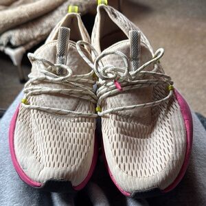 SOREL Women's Cream and Pink Athletic Shoes